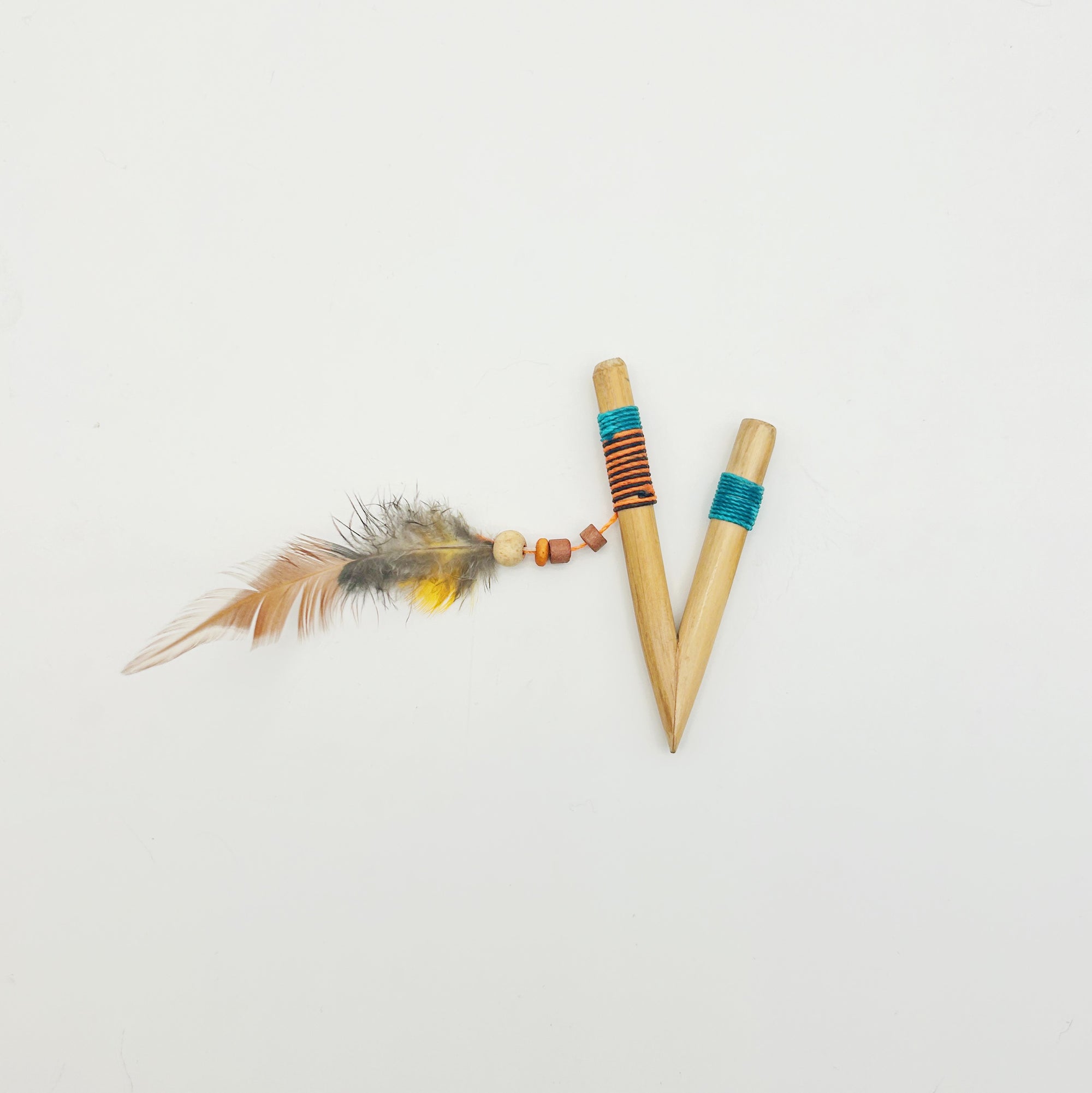 Blue/Orange/Black String Bamboo Kuripe