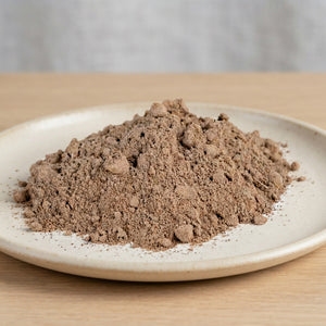 Jatoba powder on a plate