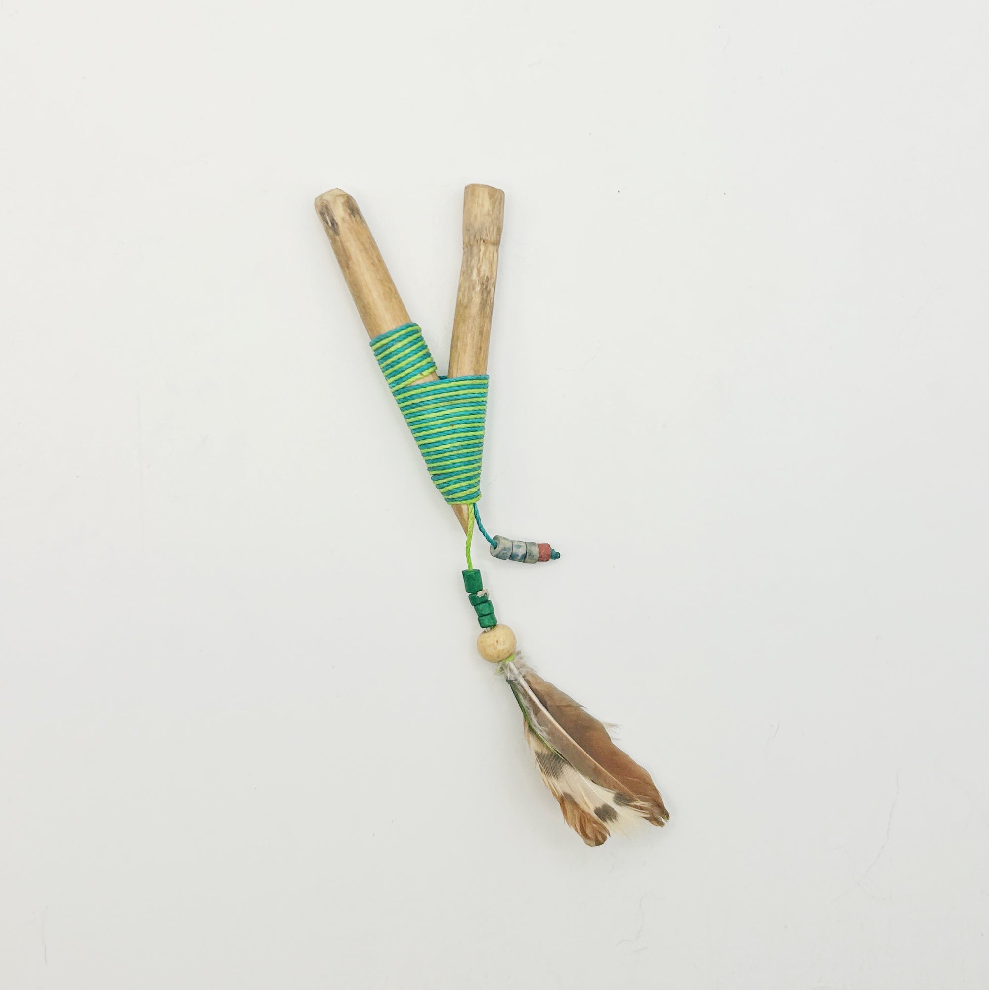 Green & Yellow String Bamboo Kuripe